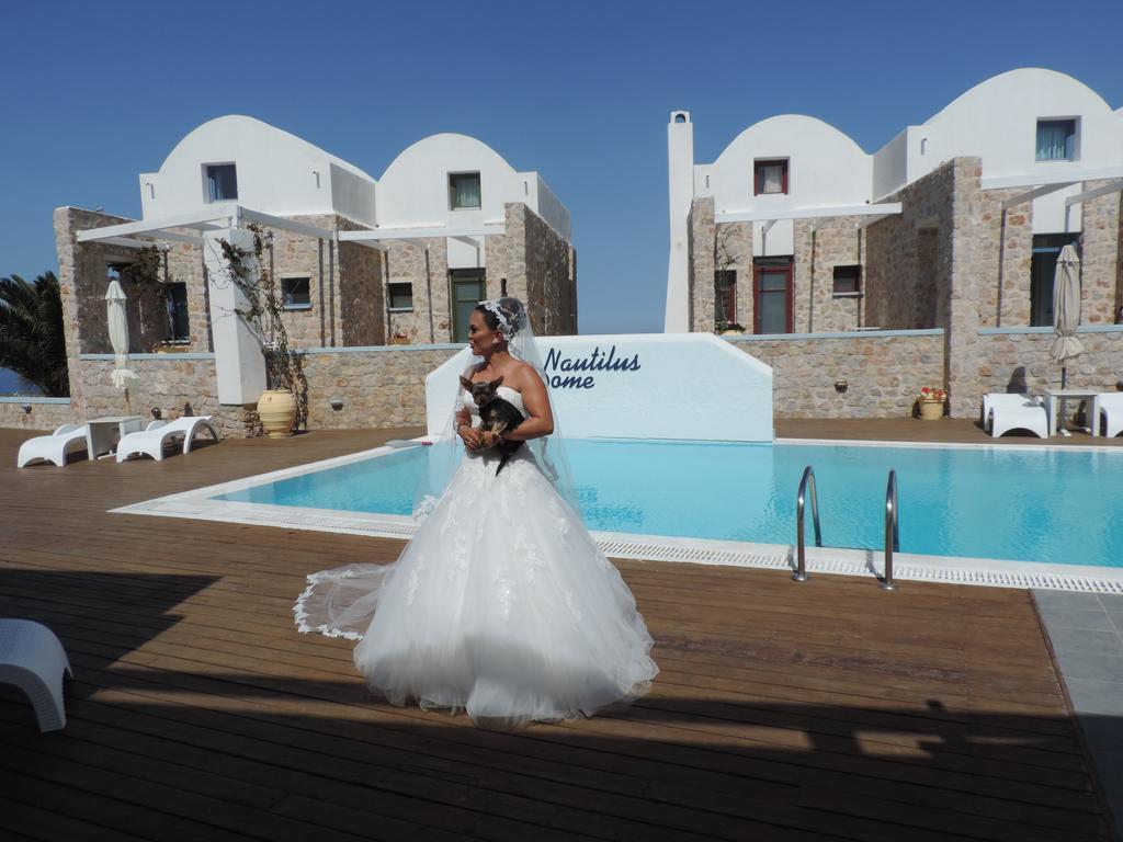 Nautilus Dome Hotell Fira  Exteriör bild